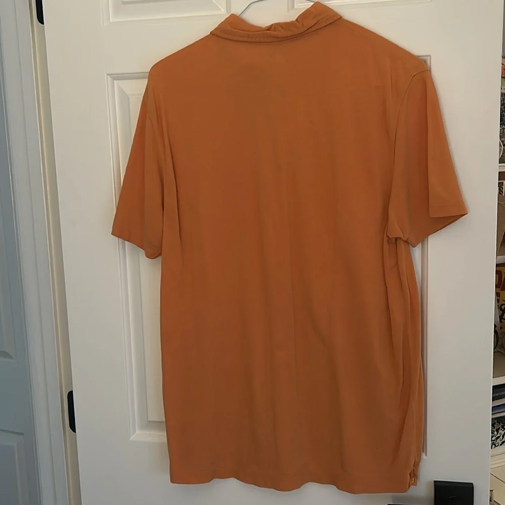 🌿Banana Republic Men’s short-sleeved 3-button shirt, size L🌿